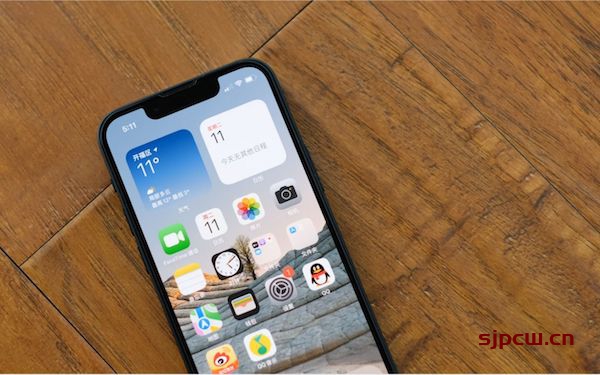 iphone 13 mini为什么不值得买，苹果13mini拔草评测（请不要叫我测评君）